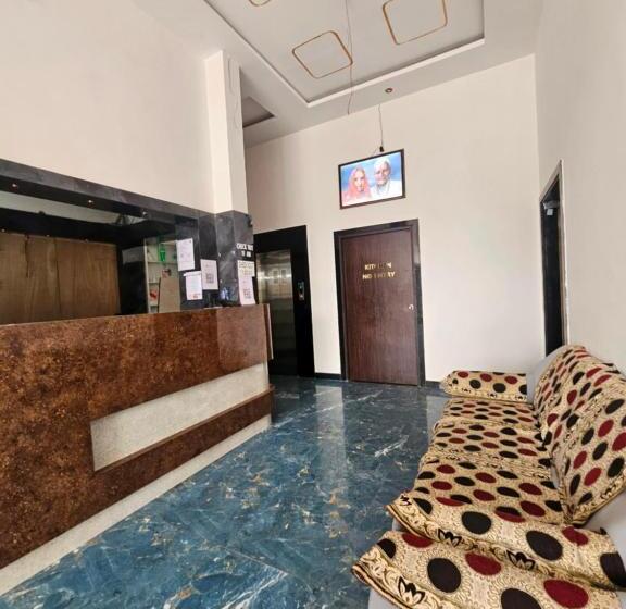 The Pinak Hotel And Restaurant