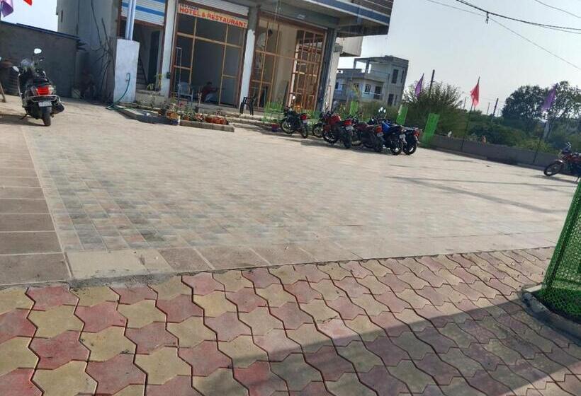 The Pinak Hotel And Restaurant