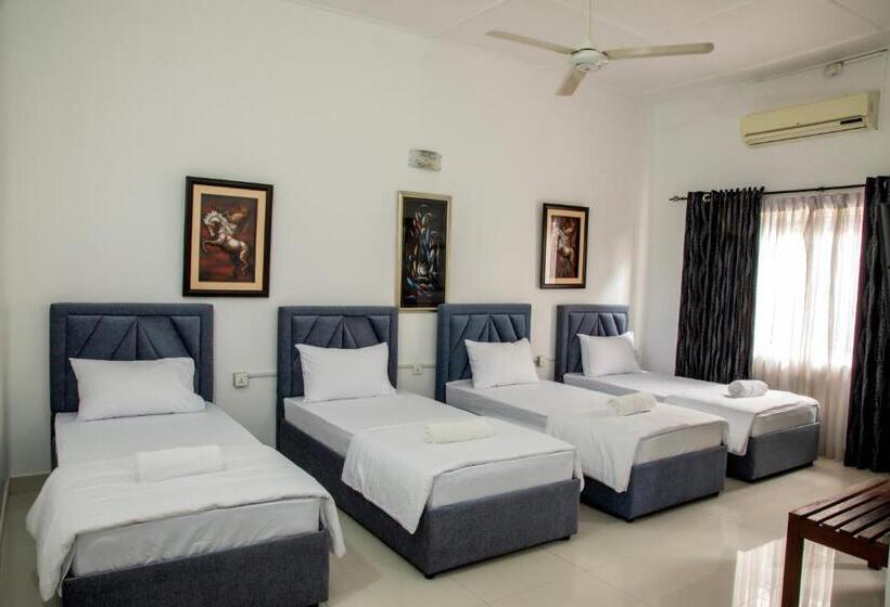 فندق صغير Funk Bunks   By The Lake