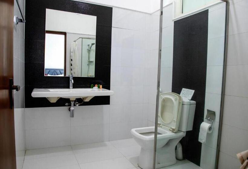 فندق صغير Funk Bunks   By The Lake