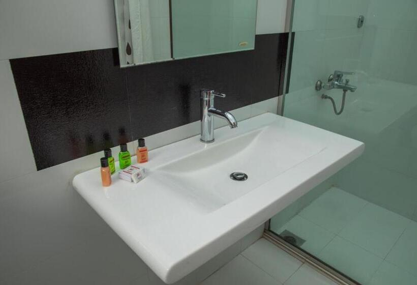 فندق صغير Funk Bunks   By The Lake