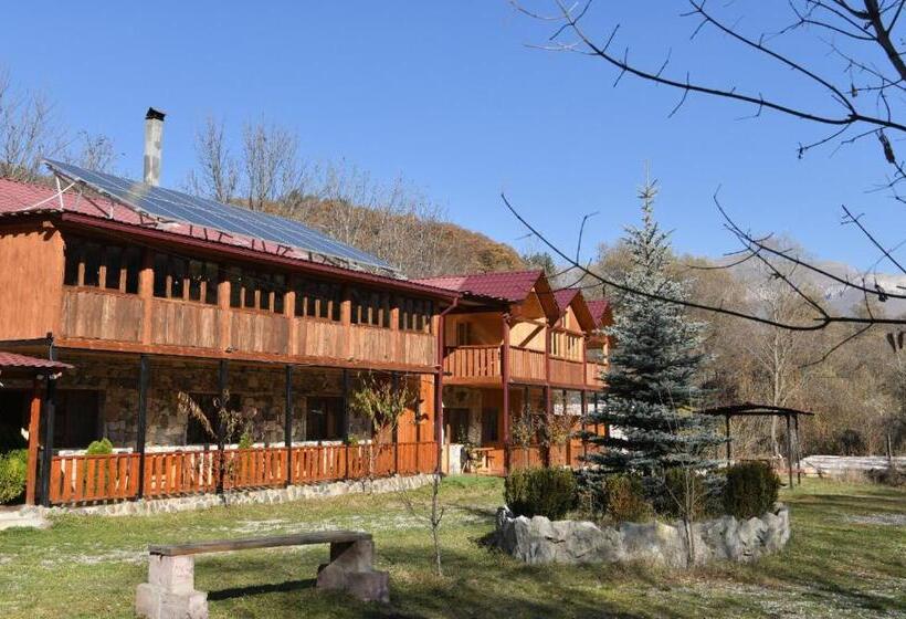 ユースホステル Haleb Hotel Complex