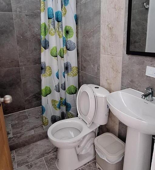 הוסטל Hospedaje Villa Samara