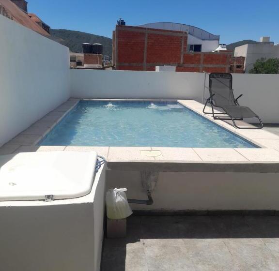 هاستل Hosteria Catalina