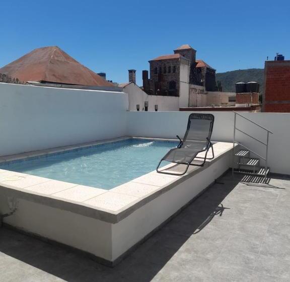 هاستل Hosteria Catalina