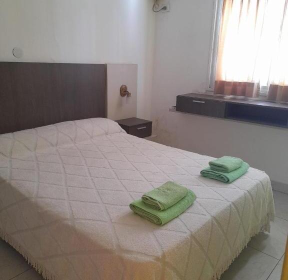 هاستل Hosteria Catalina