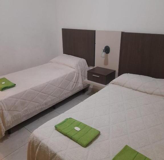 هاستل Hosteria Catalina