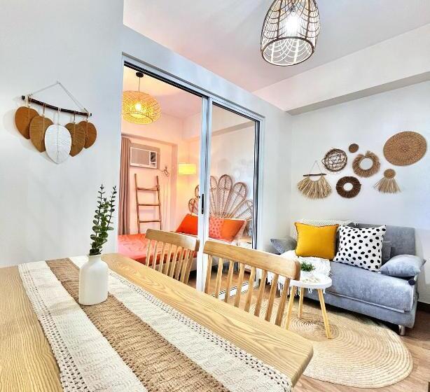 هاستل La Casa Bohemia