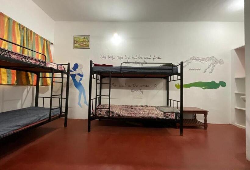 הוסטל T2 By Livelehood Habitat