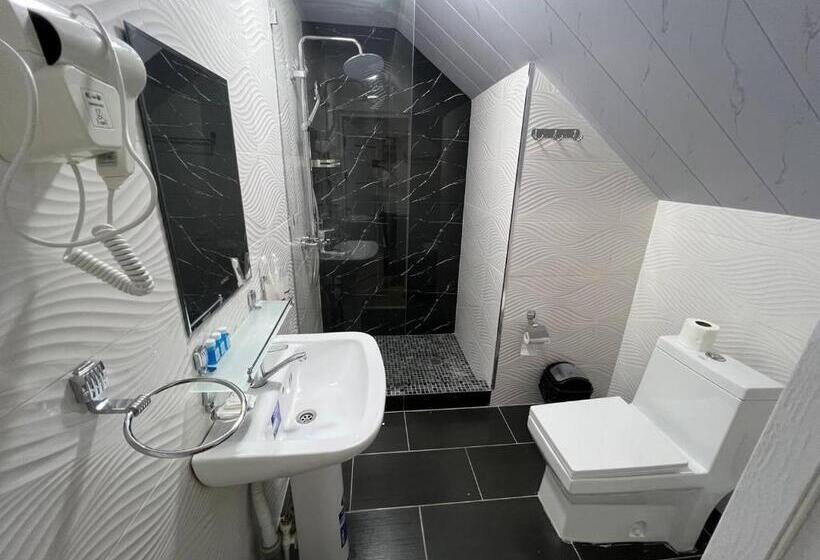 住宿加早餐  Bless