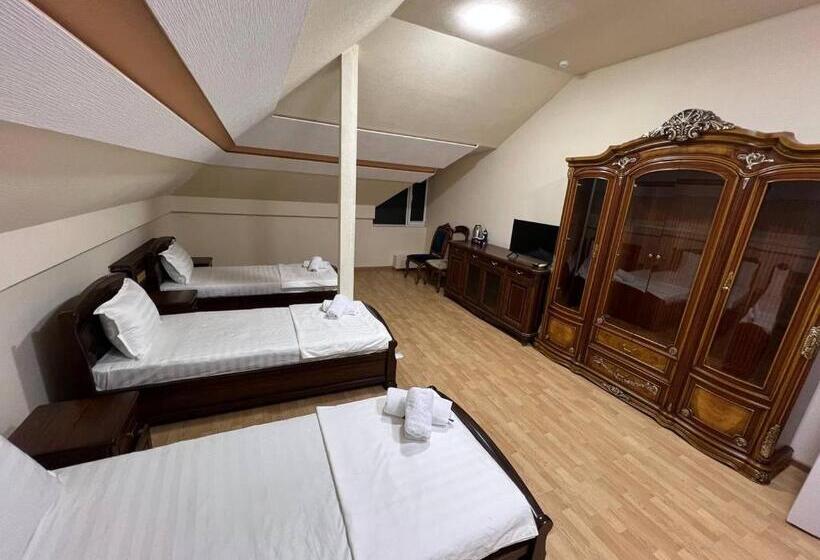 住宿加早餐  Bless