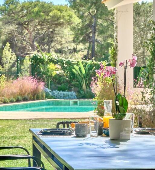 צימר Casa Brisa Boutique Guest House   Gay Men Only