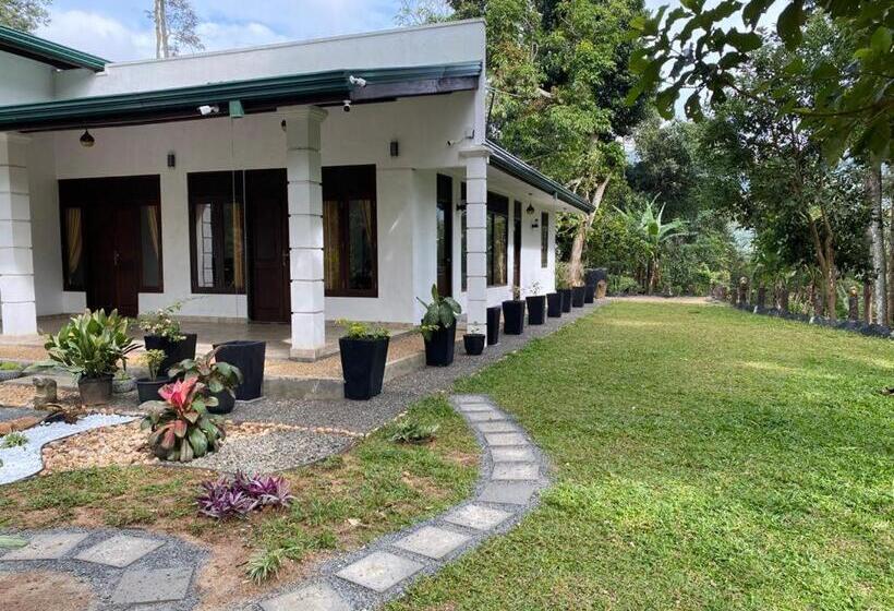 Bed and Breakfast Ceylon Rich Leaves Ella