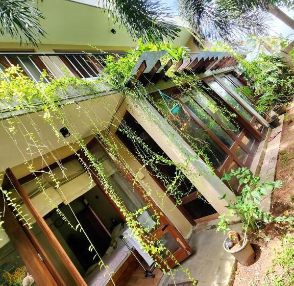 مبيت وإفطار Cozy Luxury Room With Balcony View !