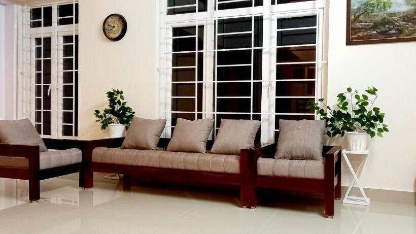 Bed and Breakfast Eden Cottage