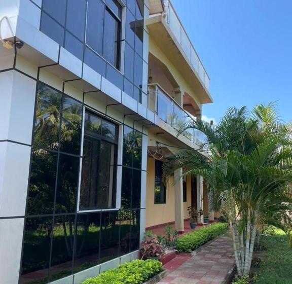 ベッドアンドブレックファースト Leisure House Fumba Bnb