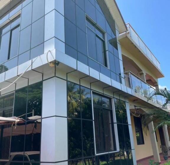 ベッドアンドブレックファースト Leisure House Fumba Bnb