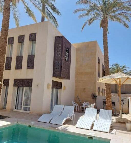 ベッドアンドブレックファースト Nayah Boutique Stays