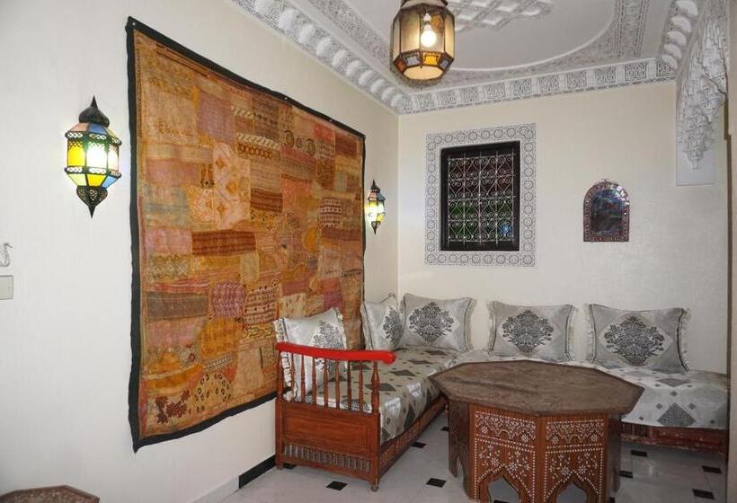 تختخواب و صبحانه Riad Andalousse