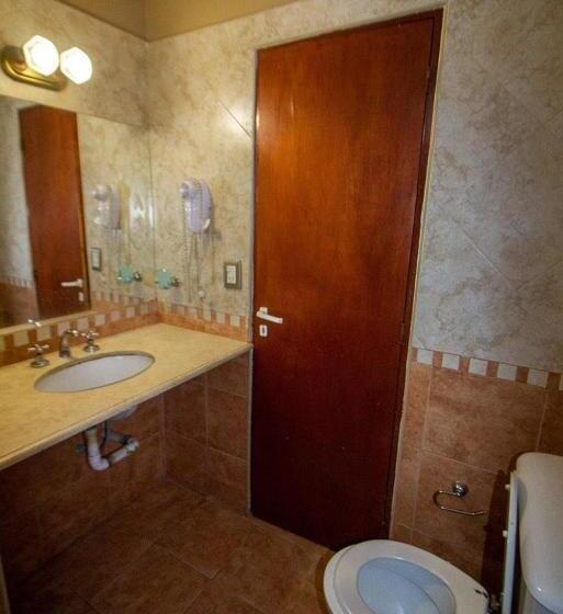 تختخواب و صبحانه Sol Y Rio