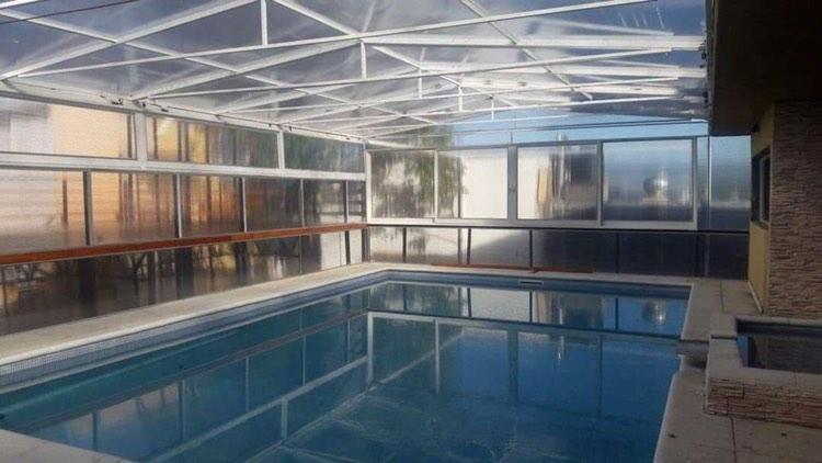 تختخواب و صبحانه Sol Y Rio