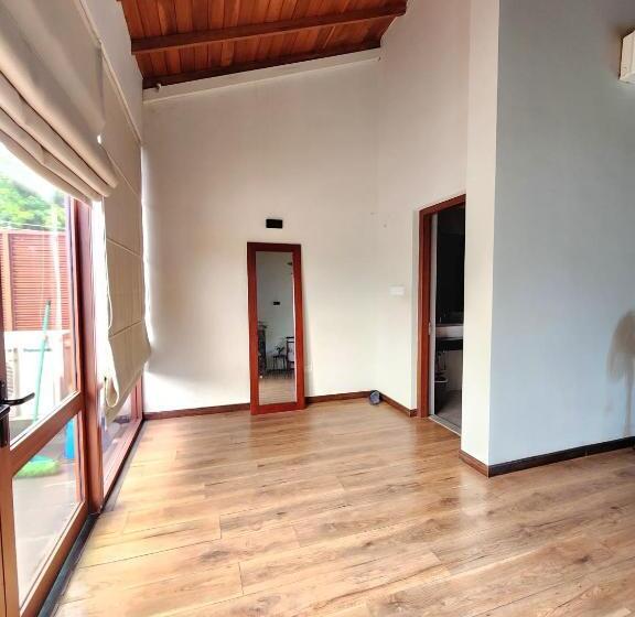 مبيت وإفطار Cozy Luxury Room With Beautiful Views