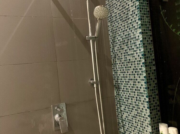 مبيت وإفطار Cozy Luxury Room With Beautiful Views