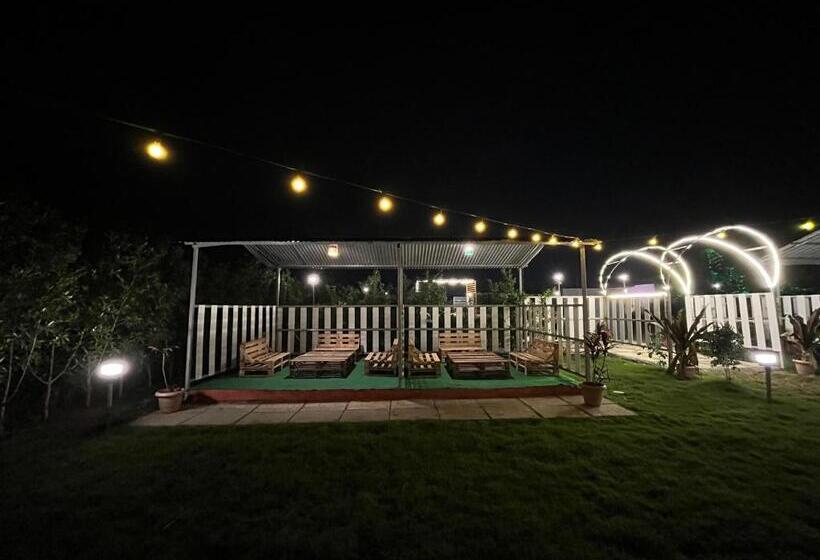 Casa De Madera Resort