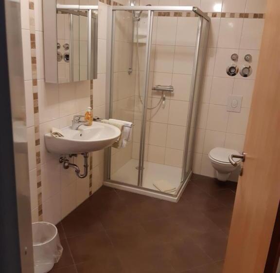 The Lodge Hotel By American Ease Grafenwoehr