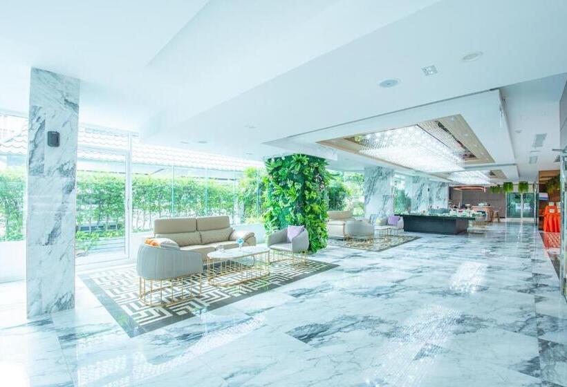 D Eco Hotel Health Center Pattaya