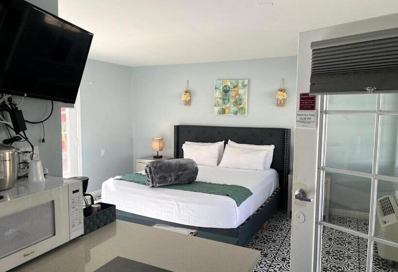 هتل Exotic Dreams Resort Adults Only