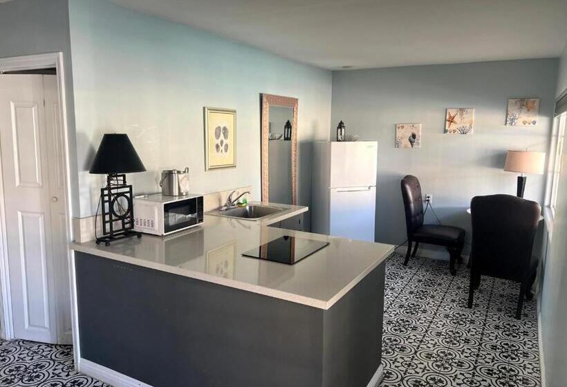 هتل Exotic Dreams Resort Adults Only