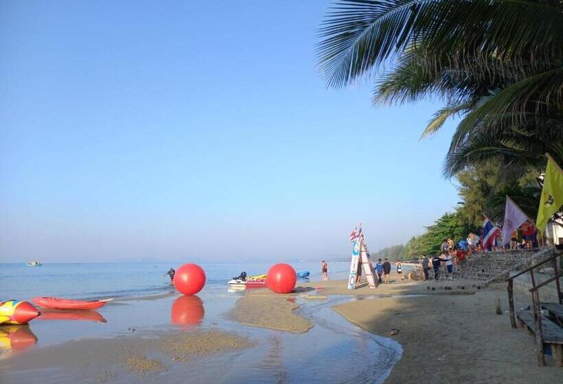 Hotel โรงเเรมสินสยามรีสอร์ท