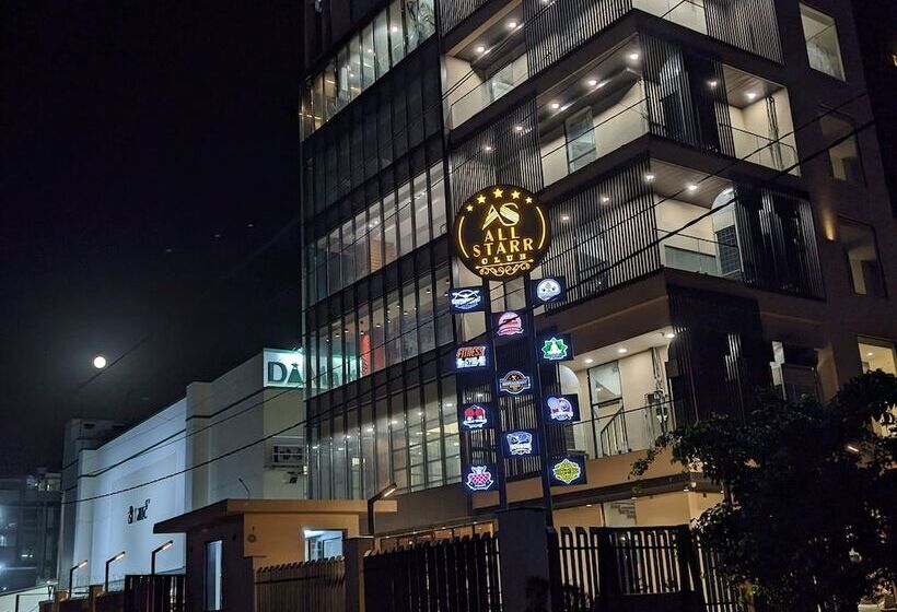 فندق All Starr Club