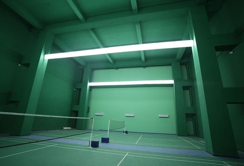 فندق All Starr Club