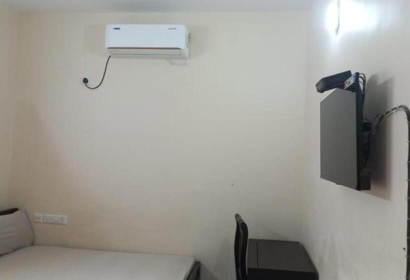 酒店 Amme Narayana Tourist Home