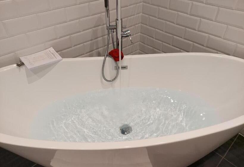 בית מלון כפרי Armstrong Manor