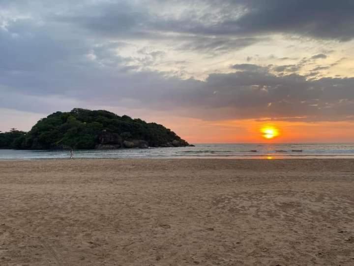 فندق Aura Beach Villa