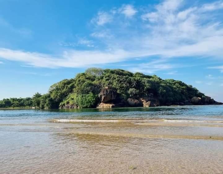 فندق Aura Beach Villa