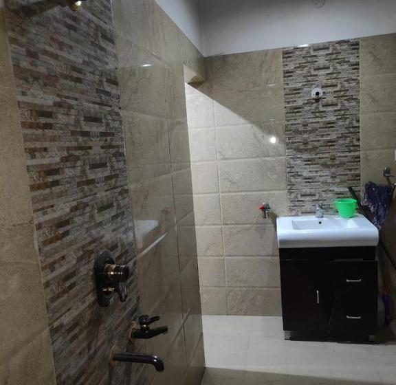 هتل Bnb Kashi Darsan