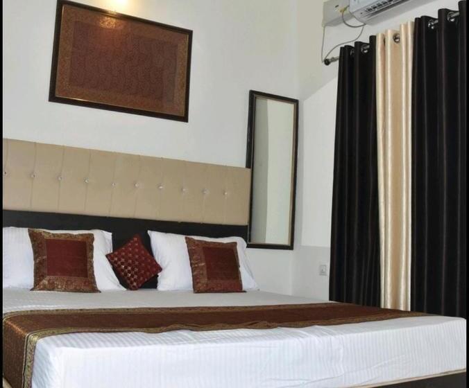 هتل Bnb Kashi Darsan