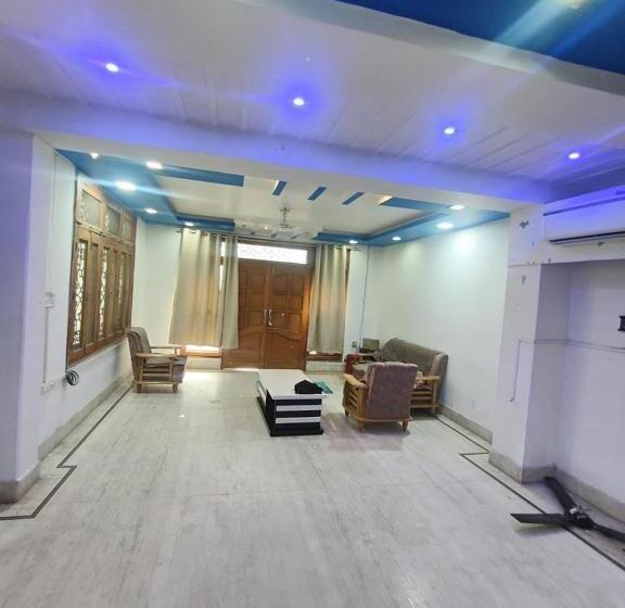 هتل Bnb Kashi Darsan