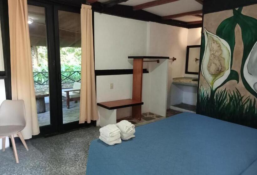 בית מלון כפרי Cabañas Safari Eco