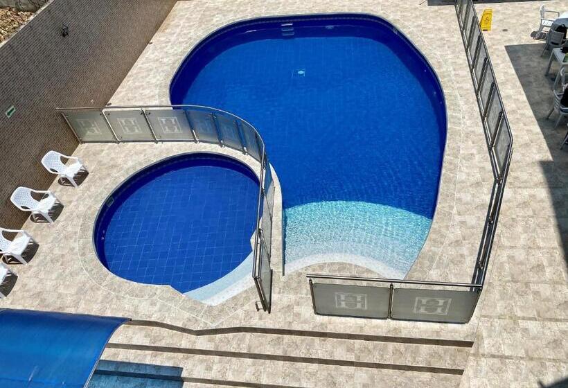 فندق Calle Real Inn