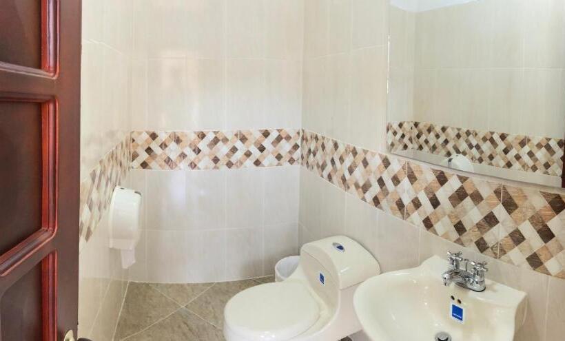 فندق Calle Real Inn