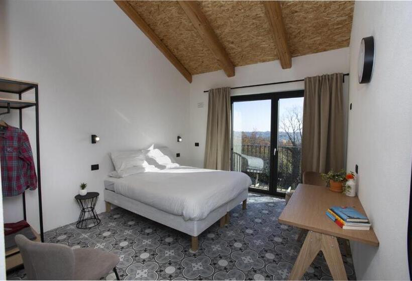 בית מלון כפרי Cascina Rüral