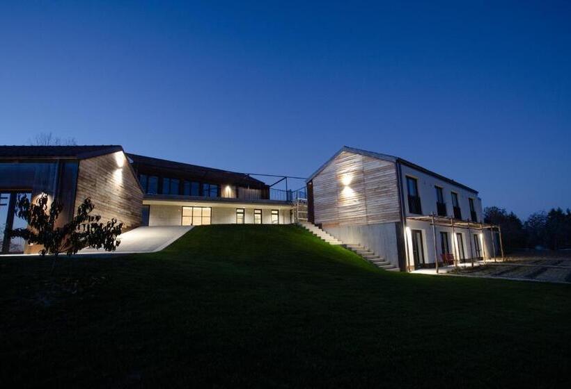 בית מלון כפרי Cascina Rüral