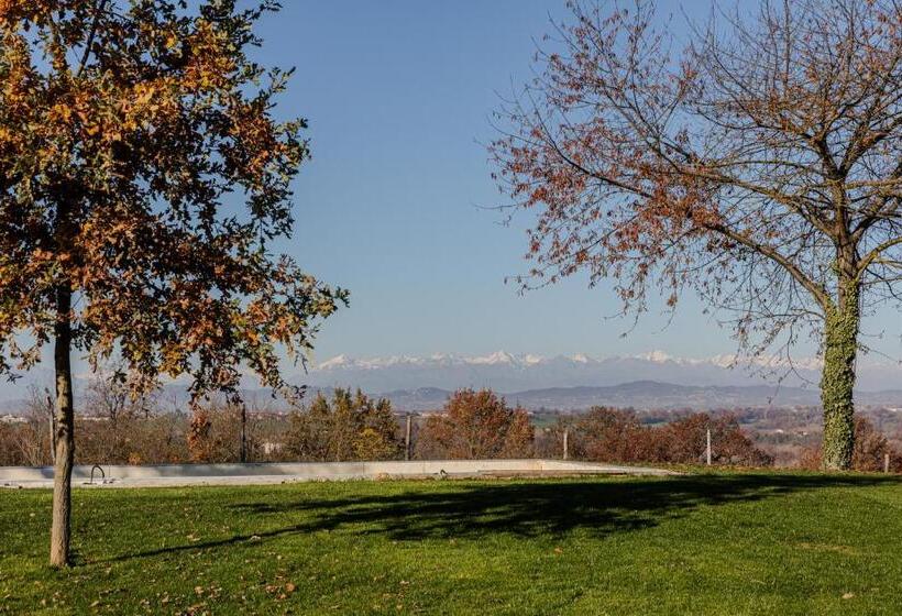 בית מלון כפרי Cascina Rüral