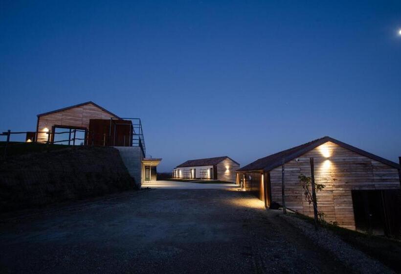 בית מלון כפרי Cascina Rüral