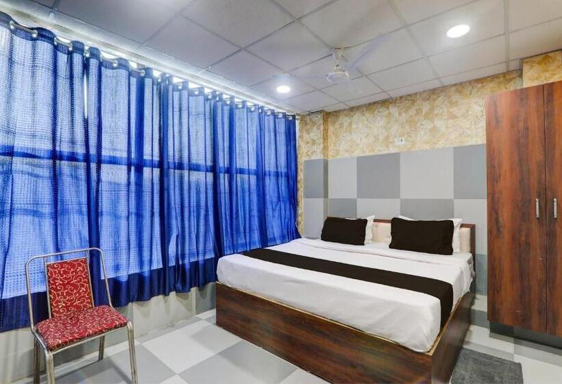 酒店 Collection O Chandra Guest House